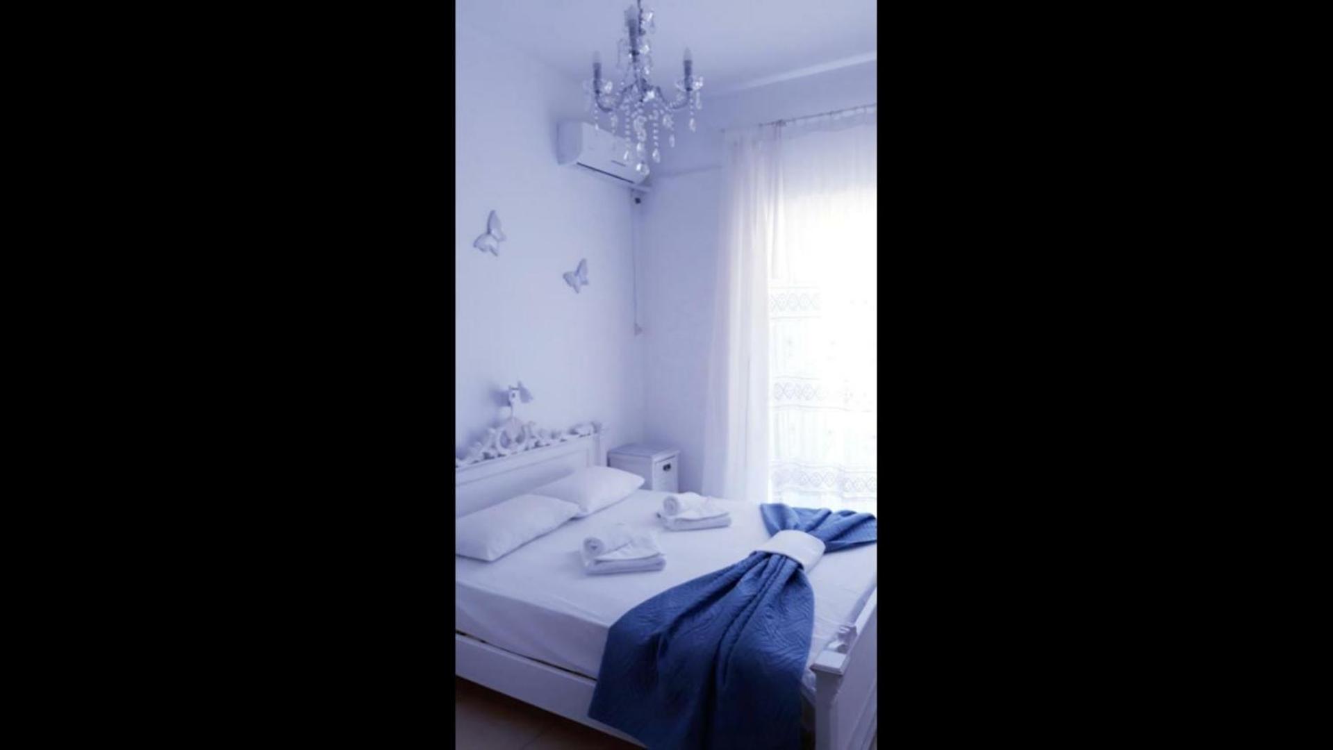 Christos Rooms Paleohóra Szoba fotó